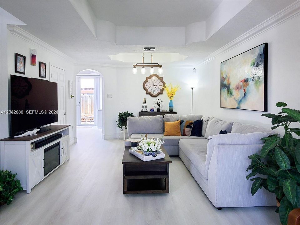 В аренду: $3,200 (3 спален, 2 ванн, 1459 Квадратных фут)