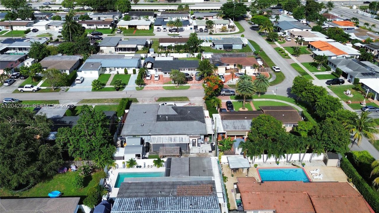 На продажу: $949,999 (4 спален, 2 ванн, 2650 Квадратных фут)