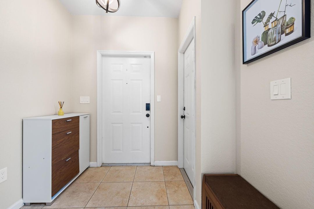 8313 Santa Monica Terr Tamarac(MLS)-16