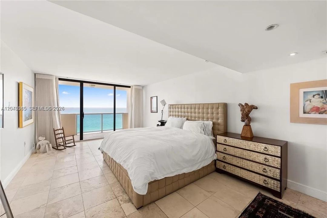 En Renta: $8,999 (3 camas, 2 baños, 2005 Pies cuadrados)