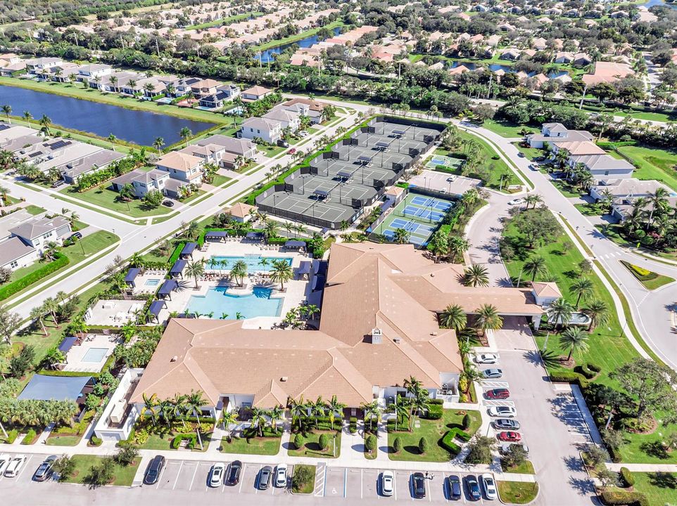 13616 Kiltie Ct-56