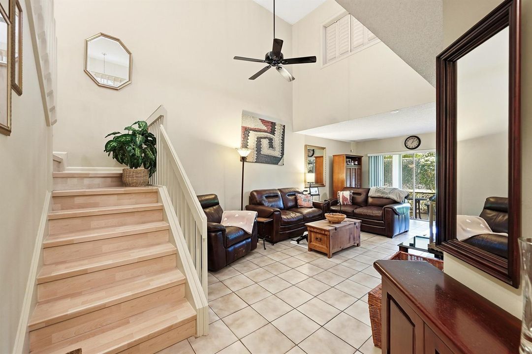 05_foyer