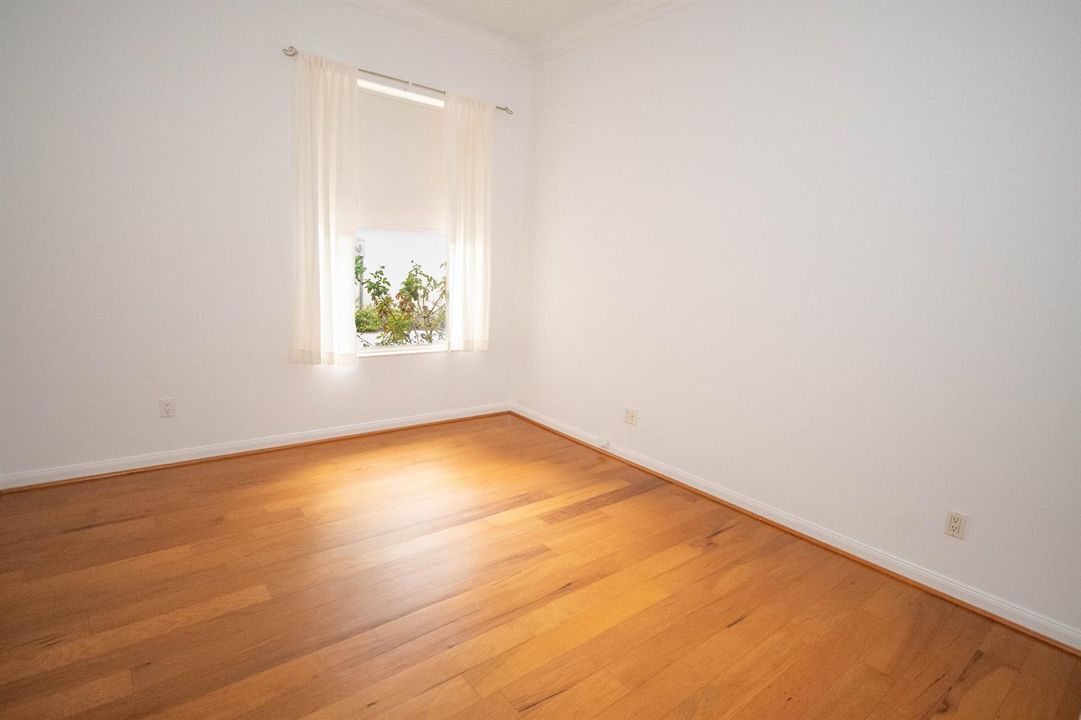 291 East Tall Oaks Circle-16