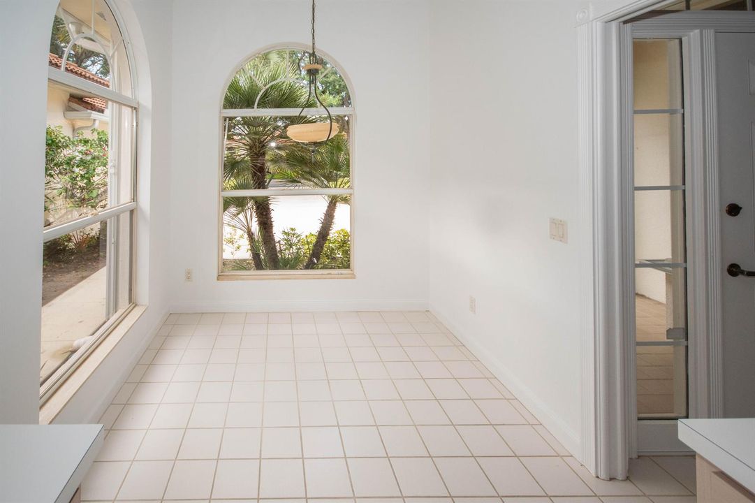 291 East Tall Oaks Circle-7