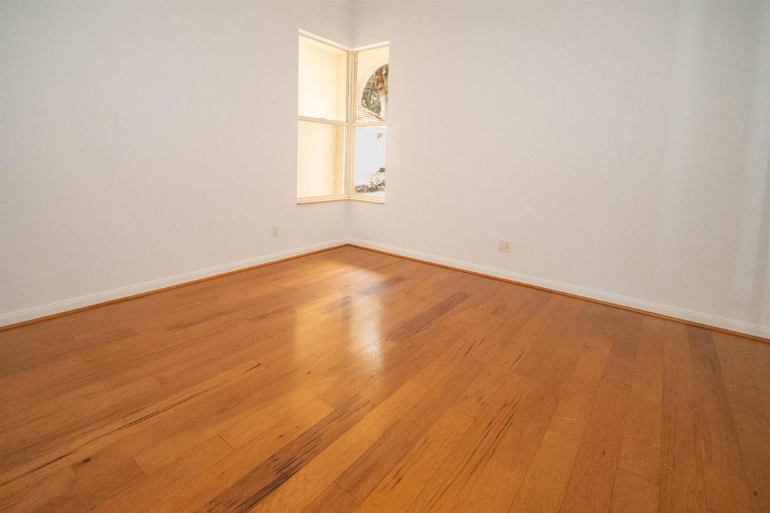 291 East Tall Oaks Circle-15