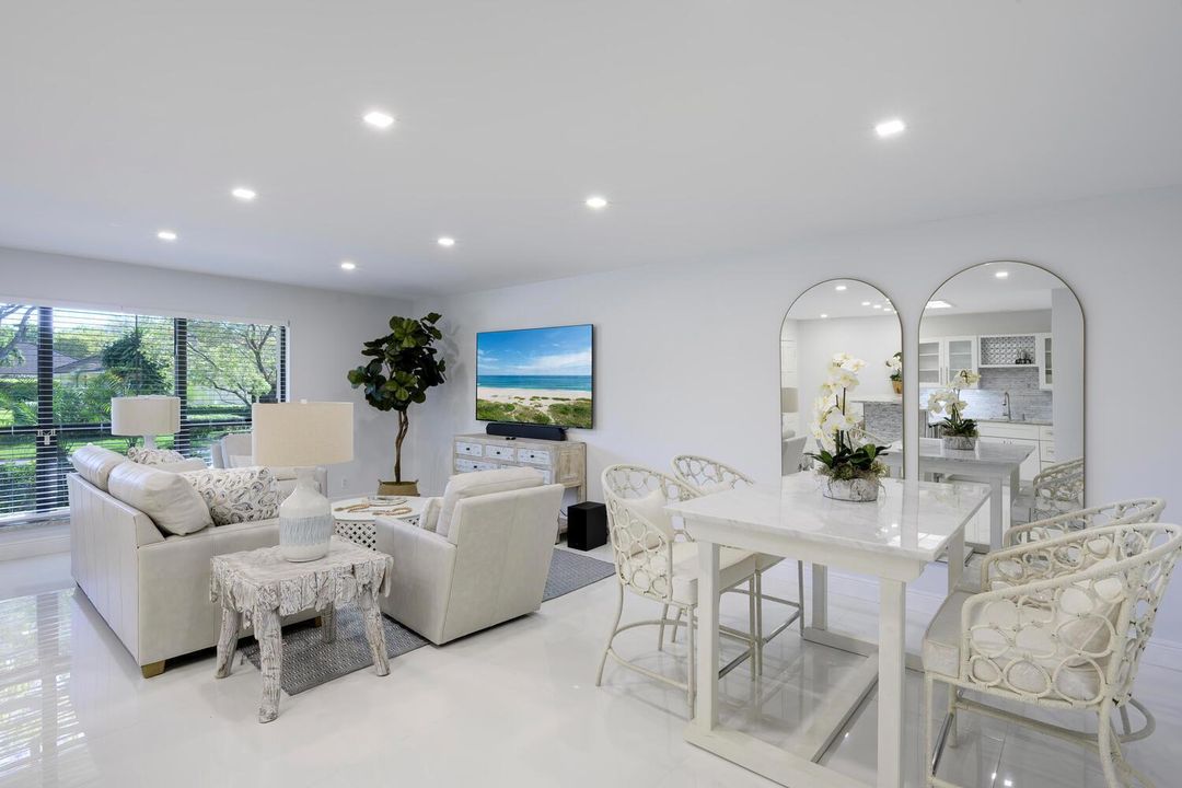 Kitchen/Family Room