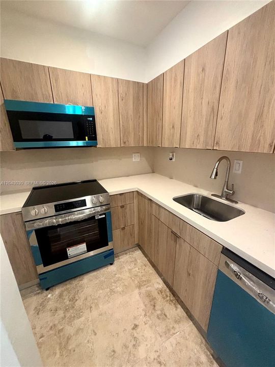 В аренду: $4,350 (1 спален, 2 ванн, 943 Квадратных фут)