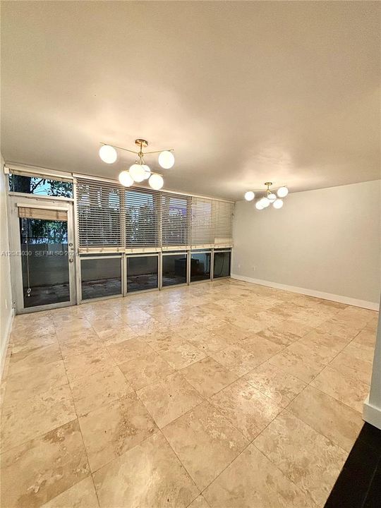 В аренду: $4,350 (1 спален, 2 ванн, 943 Квадратных фут)