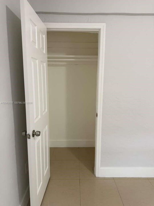 En Renta: $1,475 (1 camas, 1 baños, 11052 Pies cuadrados)