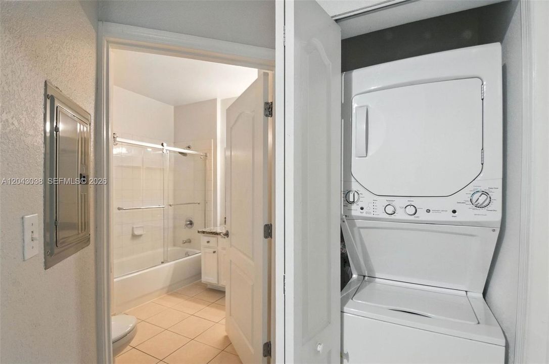 In-unit W/D