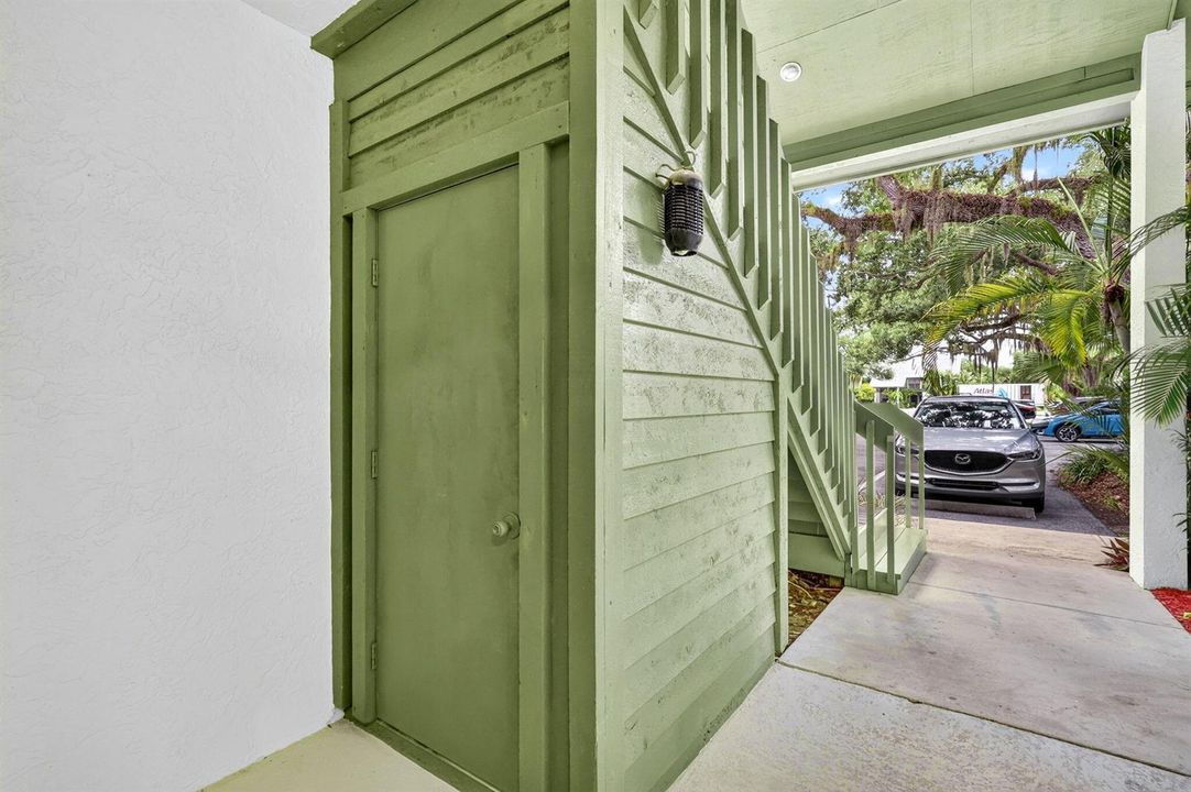 PRIVATE STORAGE ROOM