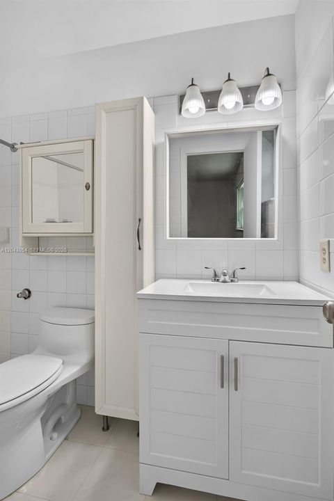 На продажу: $469,999 (3 спален, 2 ванн, 1162 Квадратных фут)