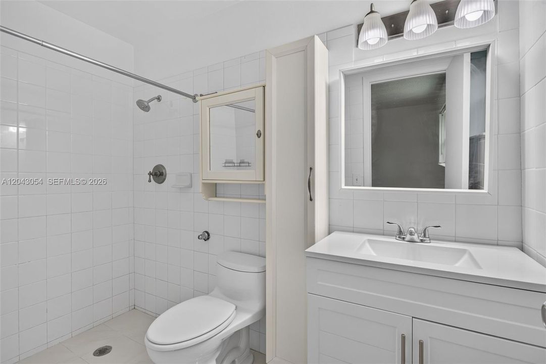 На продажу: $469,999 (3 спален, 2 ванн, 1162 Квадратных фут)