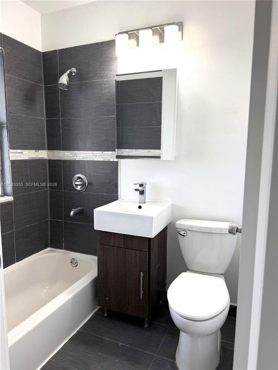 В аренду: $1,750 (1 спален, 1 ванн, 2792 Квадратных фут)