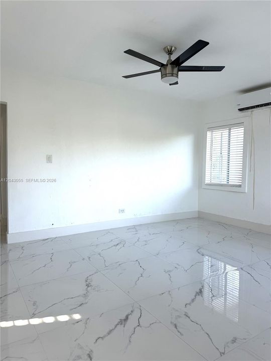 В аренду: $1,750 (1 спален, 1 ванн, 2792 Квадратных фут)