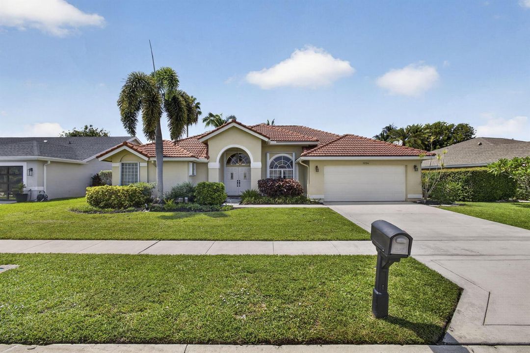 1-web-or-mls-BS1A5196
