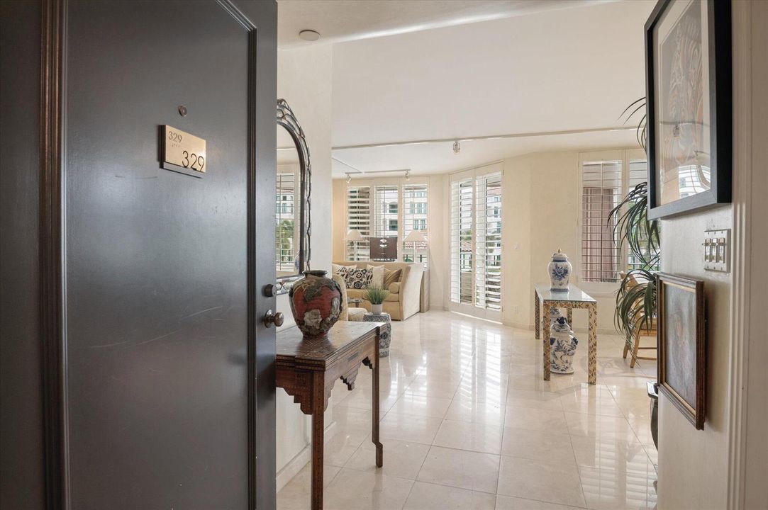 Foyer Entry