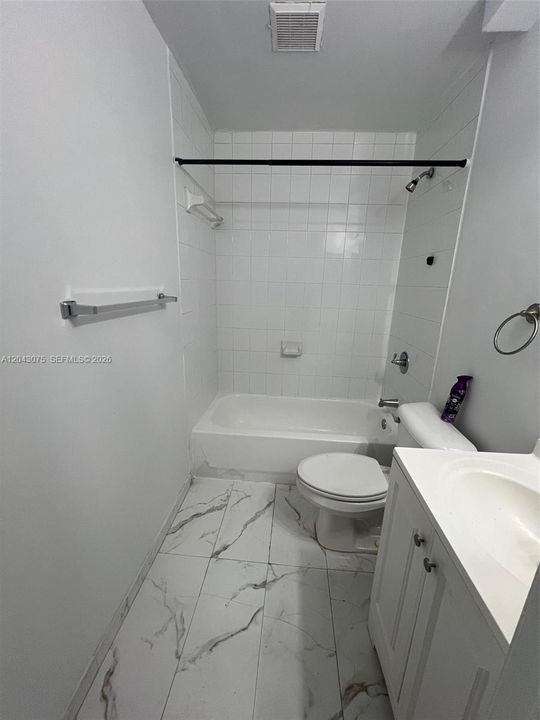 For Rent: $3,250 (4 beds, 3 baths, 1590 Square Feet)