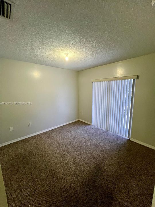 For Rent: $3,250 (4 beds, 3 baths, 1590 Square Feet)