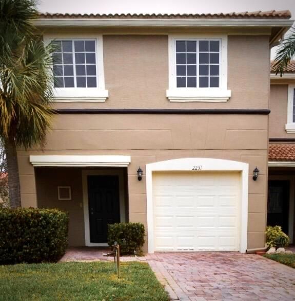 2231 SW Rockport Rd