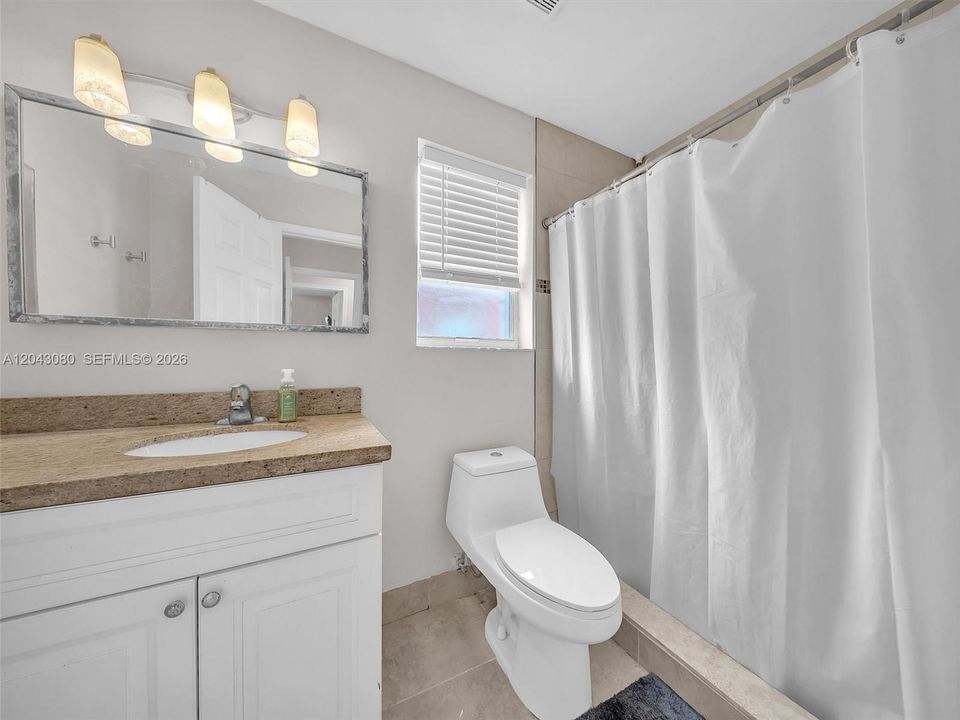 For Sale: $750,000 (4 beds, 2 baths, 2874 Square Feet)