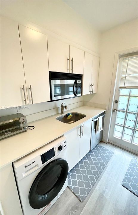В аренду: $1,950 (1 спален, 1 ванн, 420 Квадратных фут)