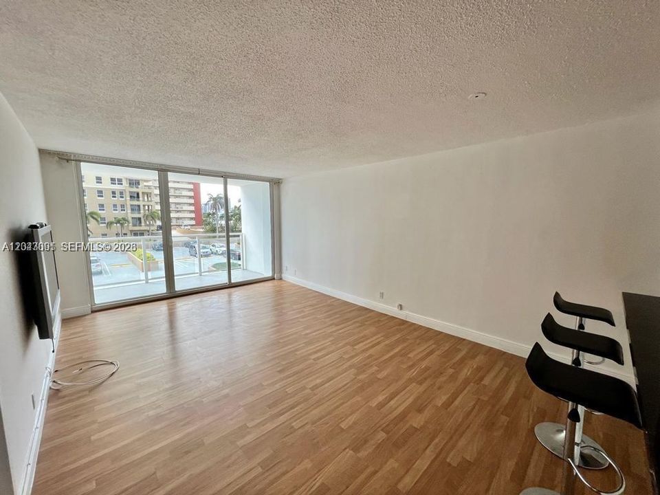 En Renta: $2,700 (1 camas, 1 baños, 736 Pies cuadrados)