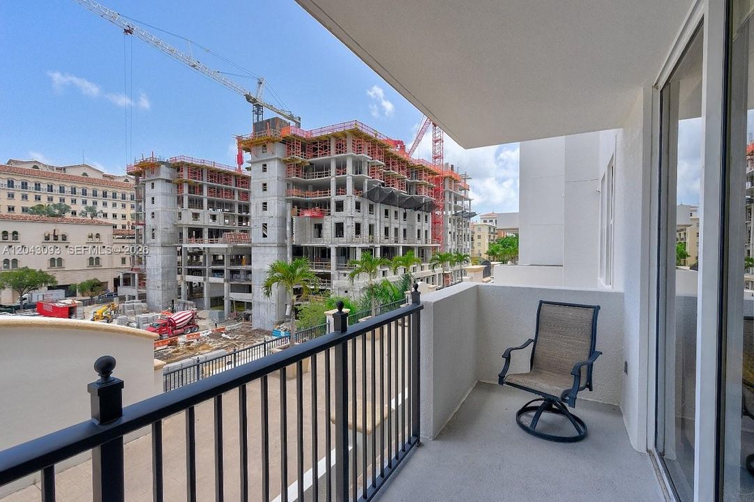 На продажу: $565,000 (2 спален, 2 ванн, 970 Квадратных фут)