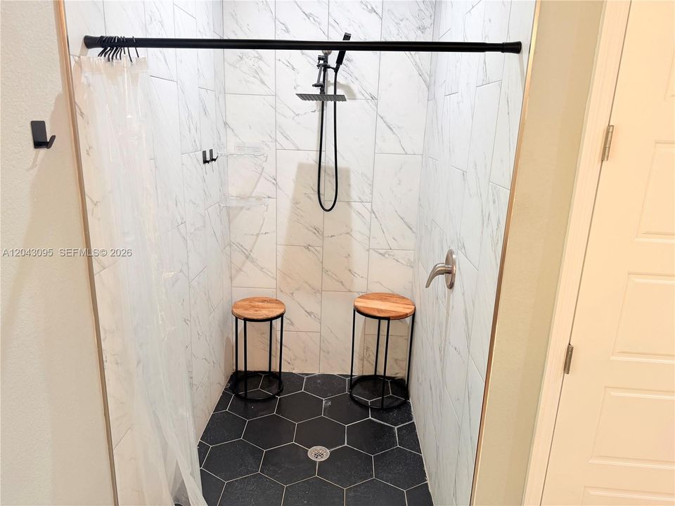 En Venta: $355,000 (3 camas, 2 baños, 0 Pies cuadrados)