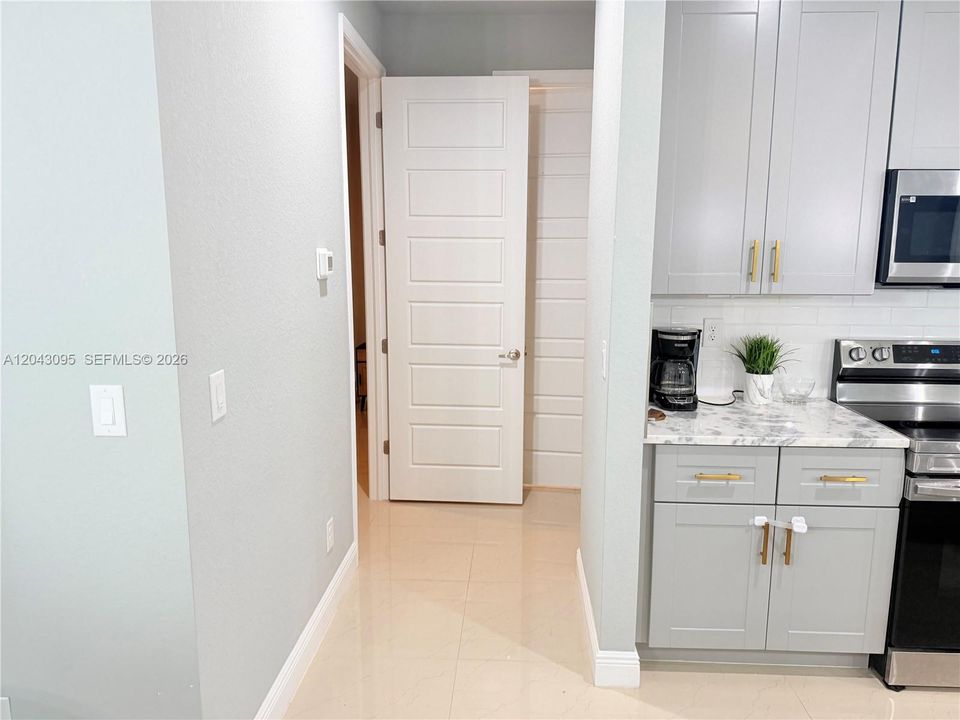 En Venta: $355,000 (3 camas, 2 baños, 0 Pies cuadrados)