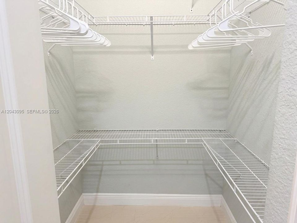 En Venta: $355,000 (3 camas, 2 baños, 0 Pies cuadrados)