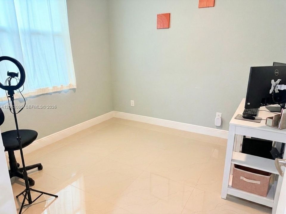 En Venta: $355,000 (3 camas, 2 baños, 0 Pies cuadrados)