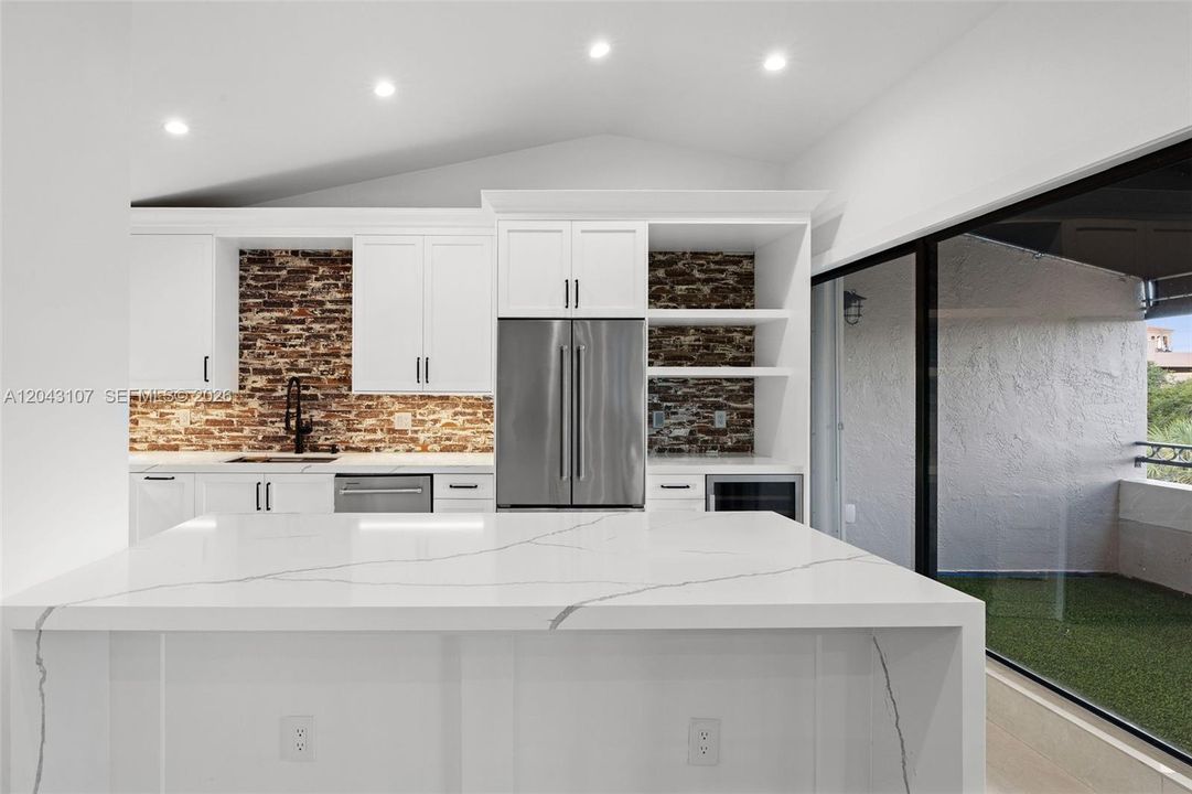 En Venta: $637,500 (3 camas, 2 baños, 1537 Pies cuadrados)