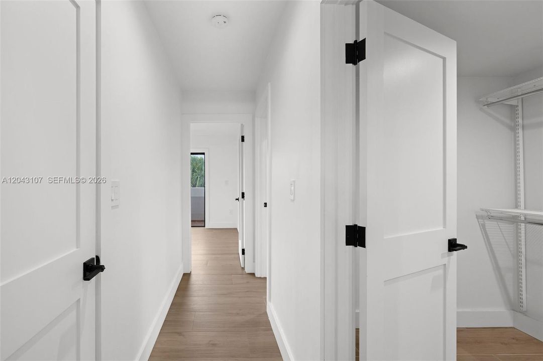 En Venta: $637,500 (3 camas, 2 baños, 1537 Pies cuadrados)