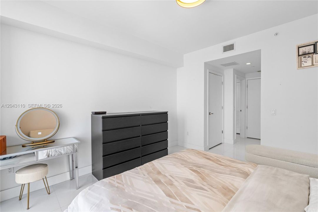 En Venta: $880,000 (2 camas, 2 baños, 1134 Pies cuadrados)