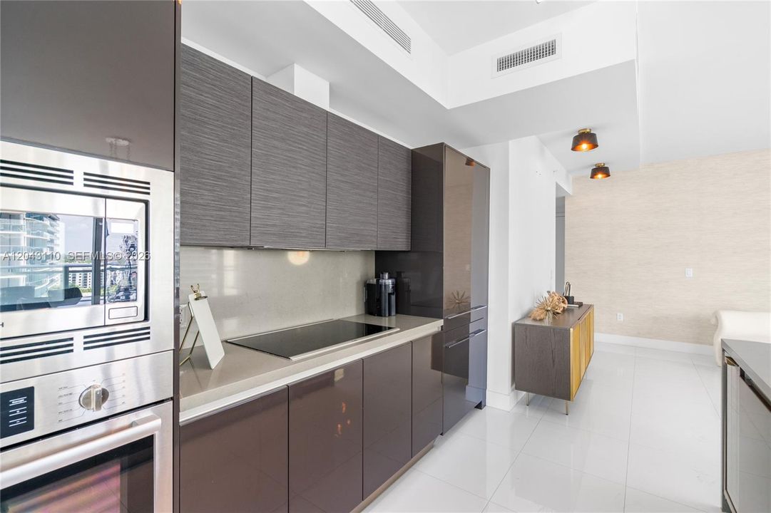 En Venta: $880,000 (2 camas, 2 baños, 1134 Pies cuadrados)