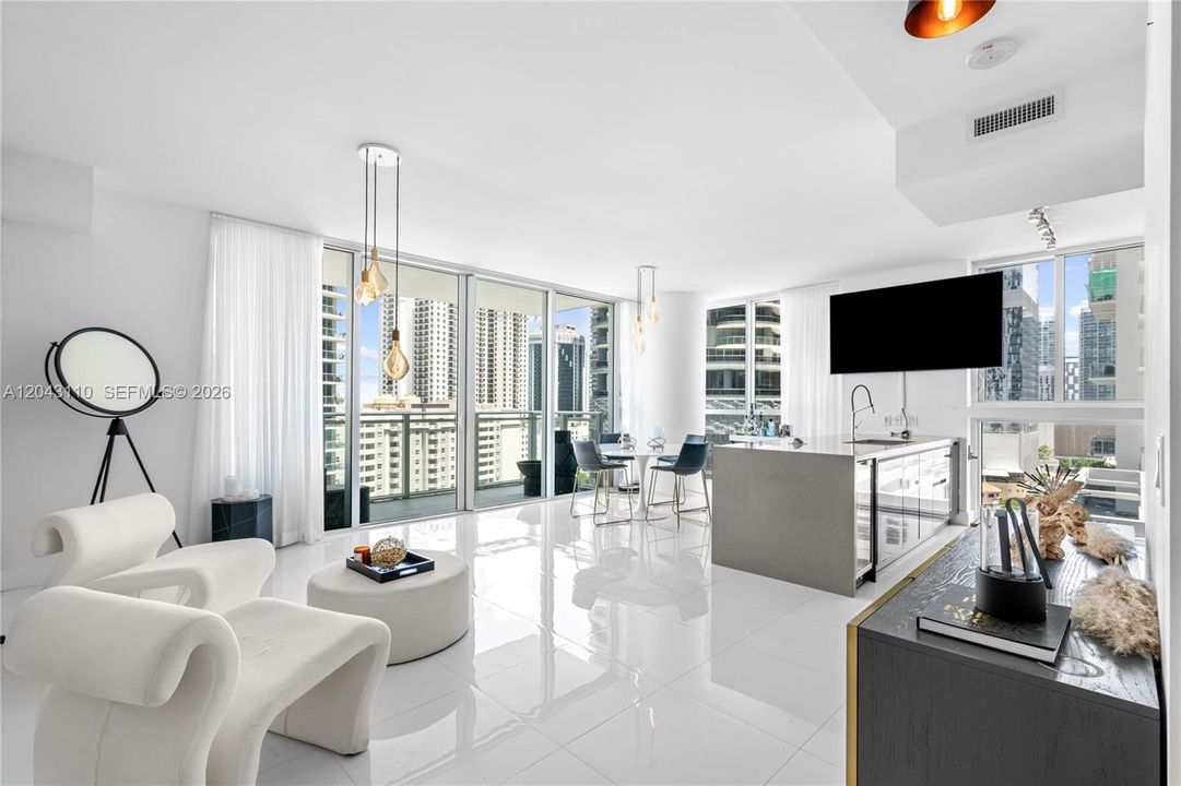 En Venta: $880,000 (2 camas, 2 baños, 1134 Pies cuadrados)