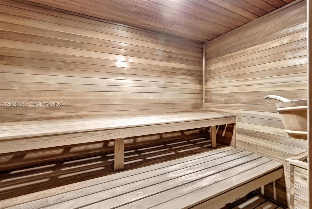 В аренду: $5,700 (2 спален, 2 ванн, 1768 Квадратных фут)