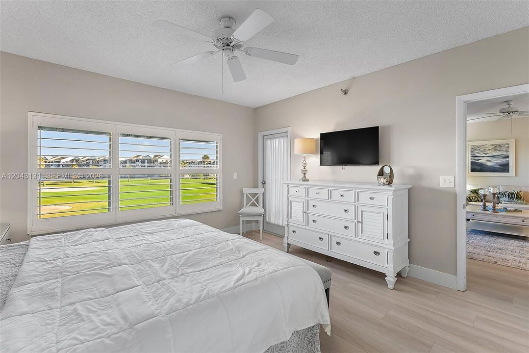 For Sale: $595,000 (2 beds, 2 baths, 1450 Square Feet)