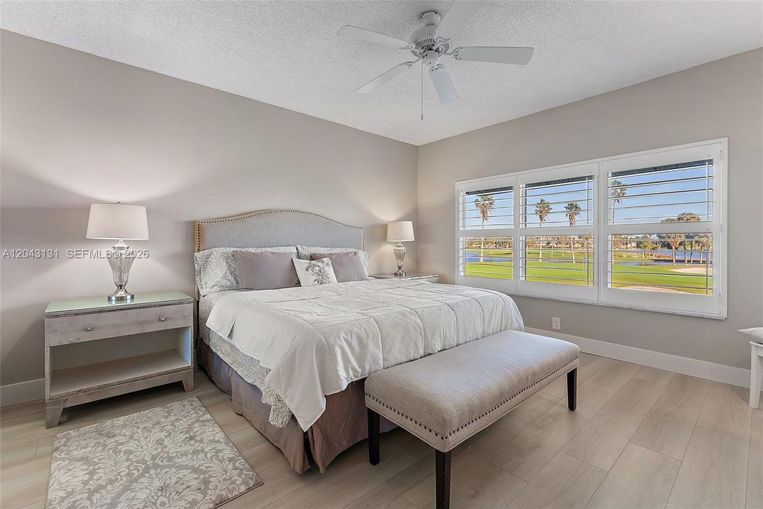 For Sale: $595,000 (2 beds, 2 baths, 1450 Square Feet)