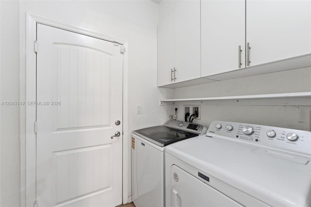 На продажу: $669,000 (5 спален, 3 ванн, 2146 Квадратных фут)