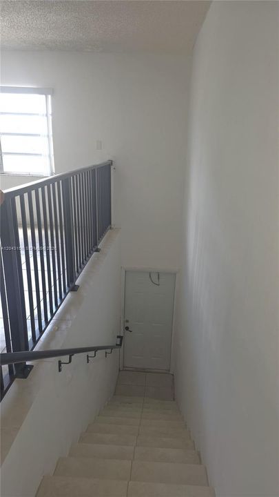 En Renta: $2,600 (2 camas, 1 baños, 1920 Pies cuadrados)