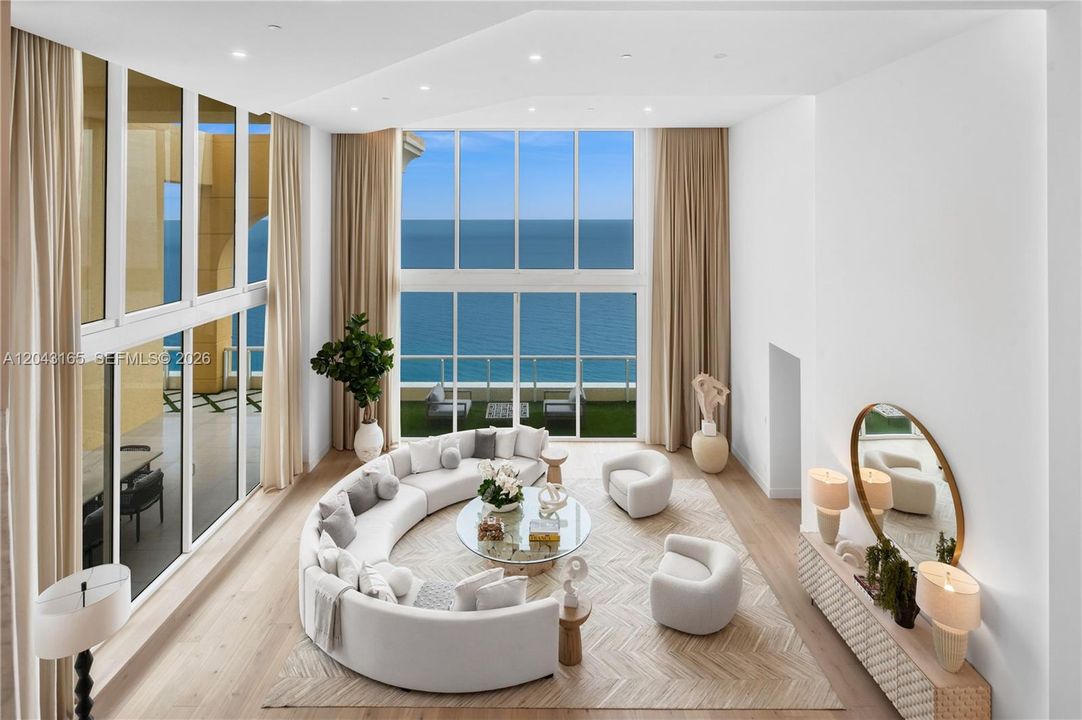 待售: $16,950,000 (5 贝兹, 4 浴室, 8081 平方英尺)