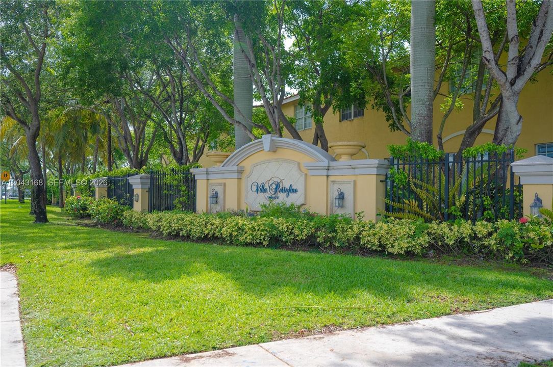 En Venta: $340,000 (3 camas, 2 baños, 1564 Pies cuadrados)