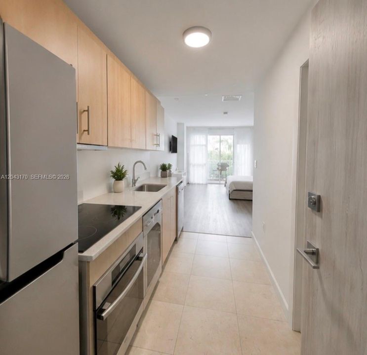 В аренду: $2,500 (0 спален, 1 ванн, 361 Квадратных фут)