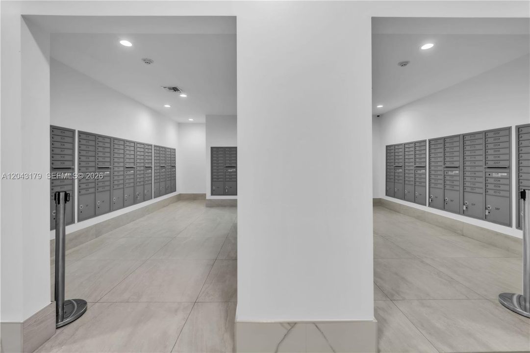 В аренду: $1,830 (0 спален, 1 ванн, 595 Квадратных фут)
