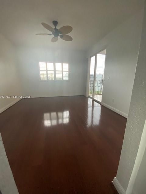 For Rent: $3,500 (3 beds, 2 baths, 1710 Square Feet)