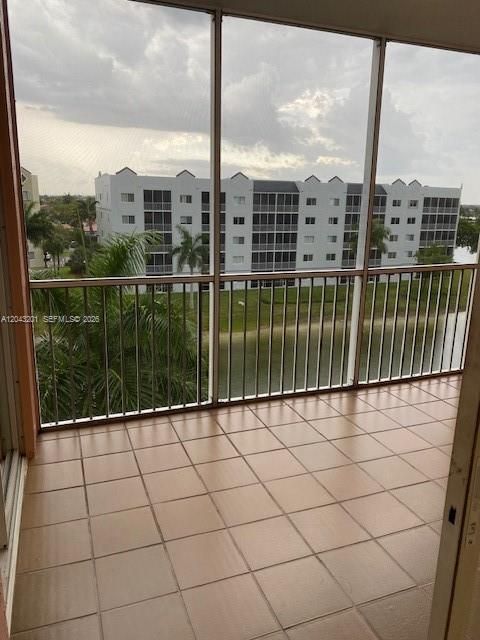 For Rent: $3,500 (3 beds, 2 baths, 1710 Square Feet)