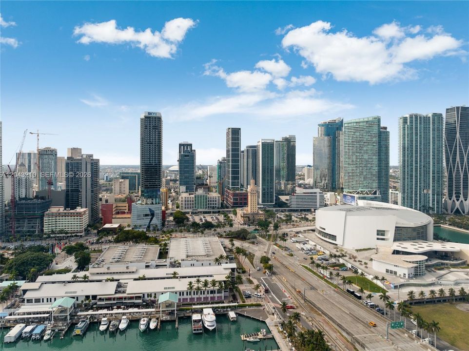 For Sale: $450,000 (0 beds, 1 baths, 367 Square Feet)
