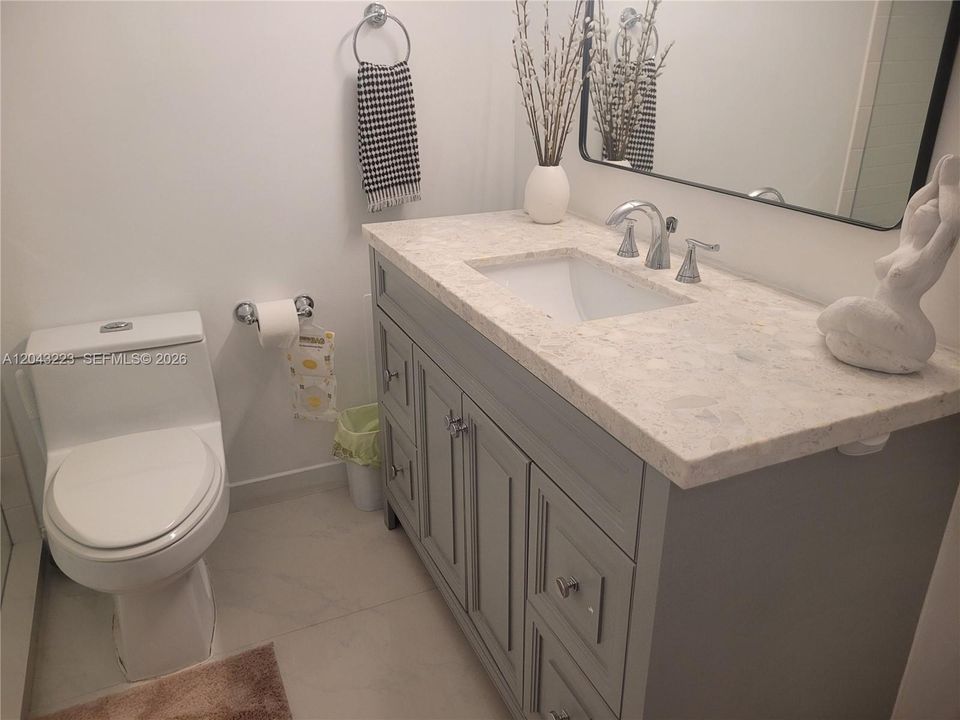 В аренду: $3,450 (1 спален, 1 ванн, 837 Квадратных фут)